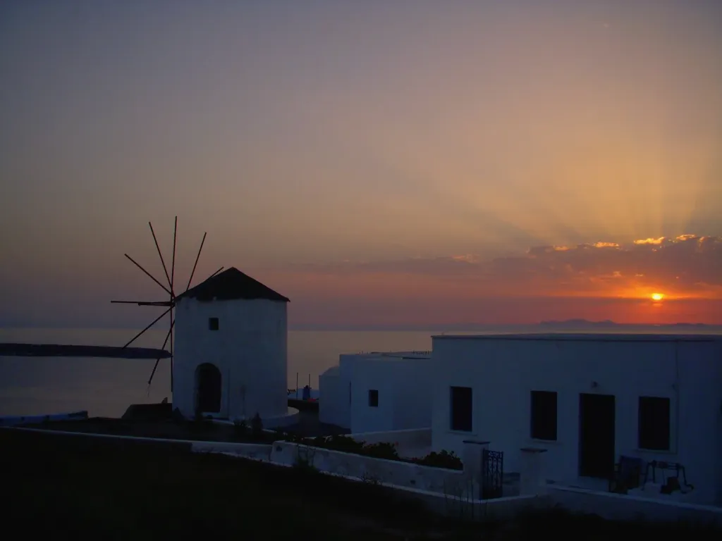 Sunset over the village of Oia on Santorini, Greece